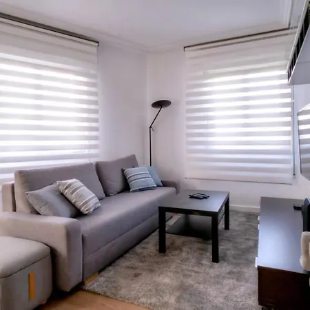 Piso En El Centro De Asturias * لانغريو